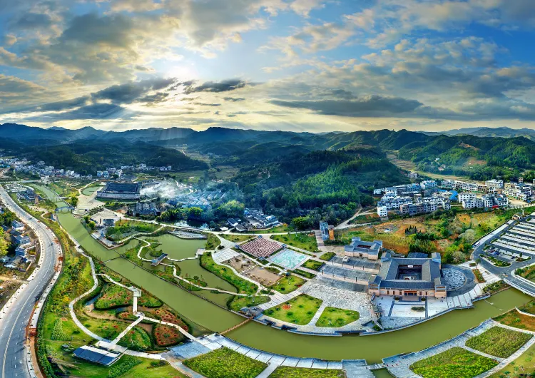 【贛州天氣】贛州氣溫指南，最佳旅遊季節與穿衣搭配建議