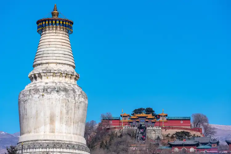 Hotels near Pagoda Temple