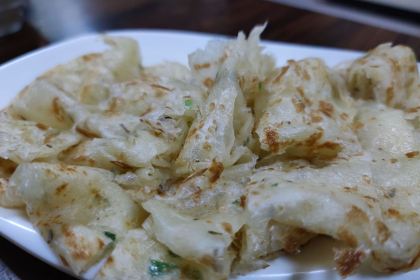 老杨大烩菜烙饼一绝(城投·玉佛苑店)