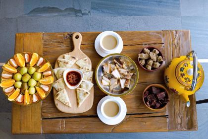 Shanzegui Resort Hotel (Linji Airport Shop); Panoramic Restaurant, Центр приема Шаньцегу