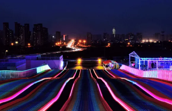 天空之城遊樂園（石家莊店）門票大小同價