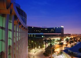 Hotels near Ulta Beauty