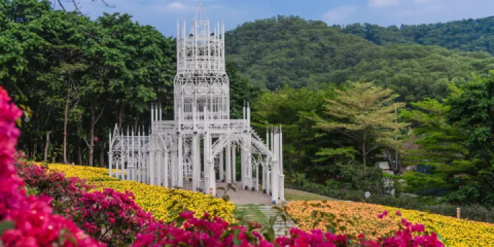 龍鳳山莊影視度假村