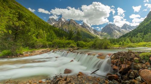 Bipeng Valley