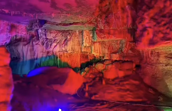 沂源靈芝洞景區門票+別有洞天+溶洞漂流+網紅小火車+童趣樂園4人