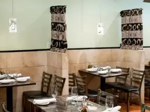 Frankie's Fellini Cafe