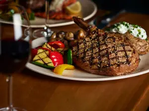 The Keg Steakhouse + Bar - Pointe Claire