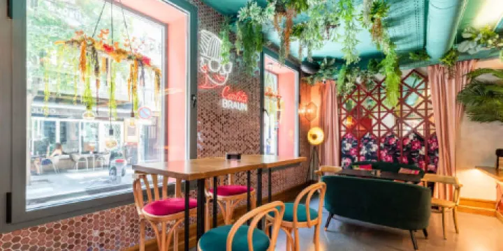 Carlota Braun Music Bar & Restaurant