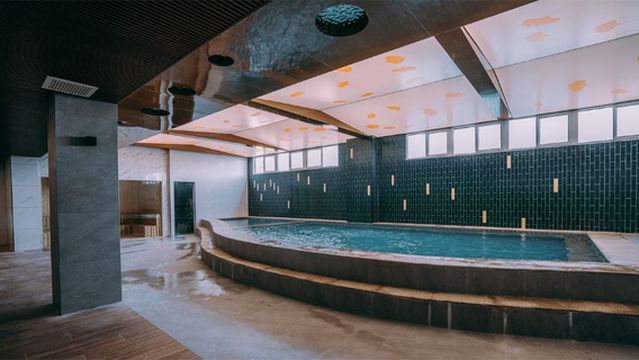 Tangquanbinguan Hot Spring