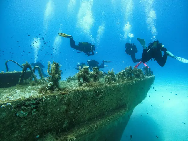 Diving in Malta