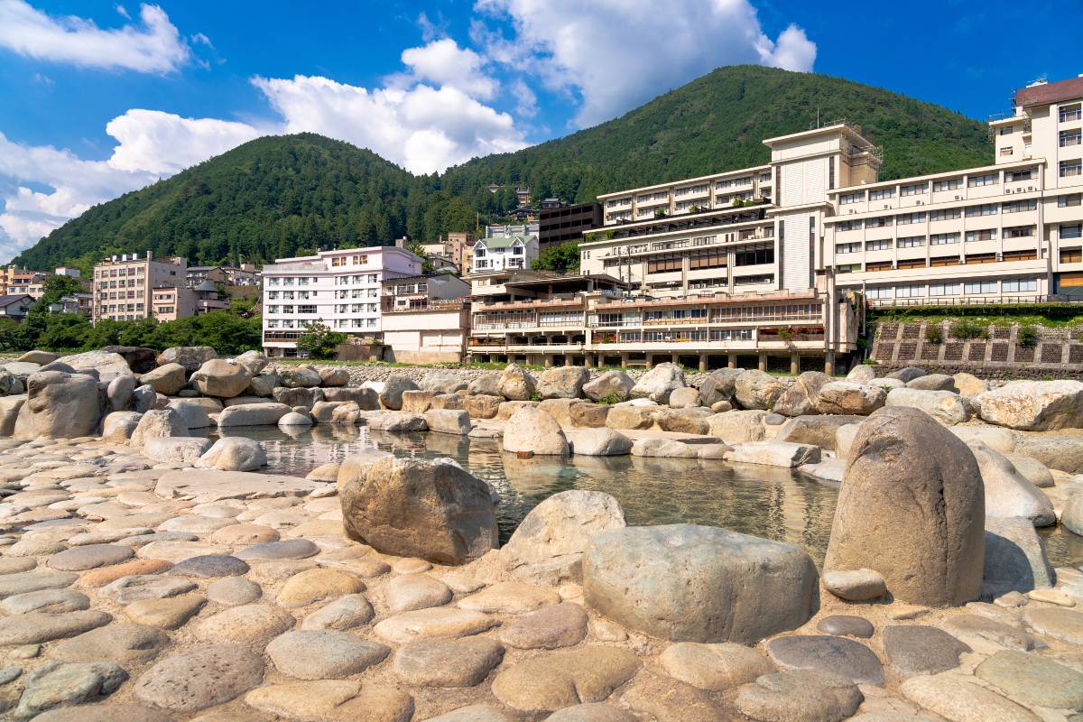 일본 3대 온천, 게로 온천에서 보내는 느긋한 온천 여행 | 트립닷컴