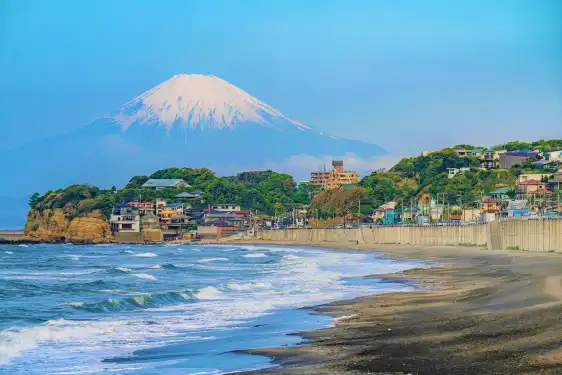 Hotels near Shichirigahama Beach