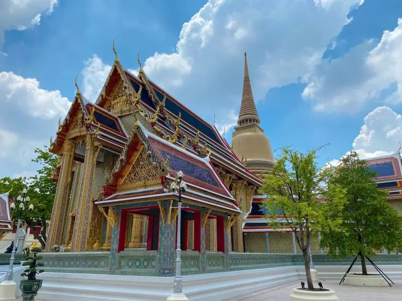 สถานที่ท่องเที่ยวใกล้เคียงวัดราชบพิธ