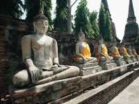 The unique tunnel temple of Thailand