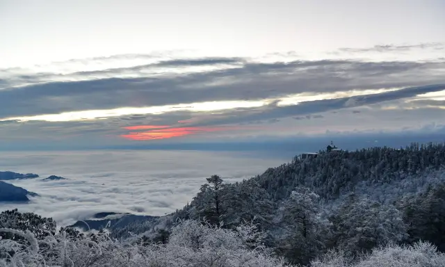 Sunrise Sightseeing in Dayi