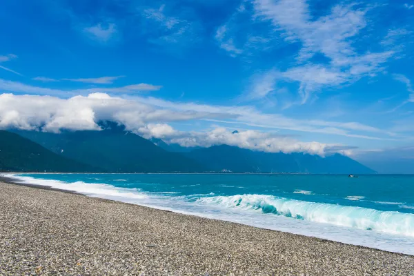 Hotels near Hualien Harbor Scenic Bridge