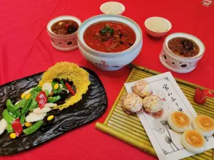 Huashan Inn (Restaurant)