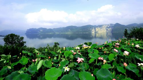 Guizhou Feilonghu Langshuiwan Sceneic Area