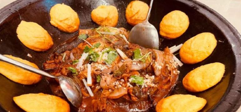 王老六铁锅炖鱼(西安路店)