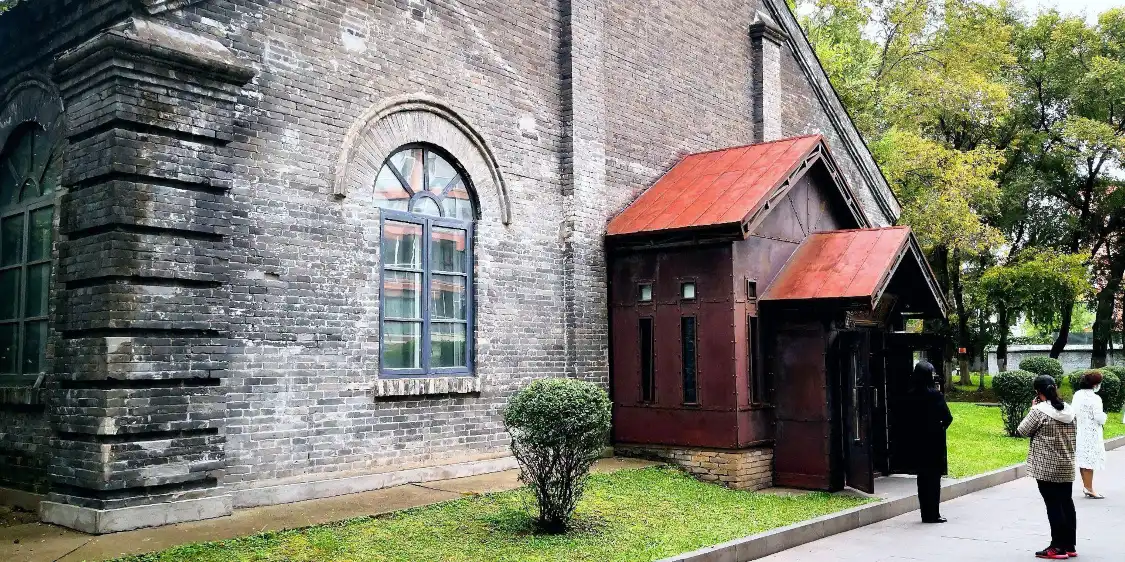 吉林市藝術中心附近的飯店