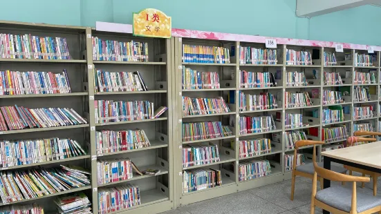 威遠県図書館