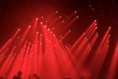 TOP酒吧·電音派對（觀音橋店）
