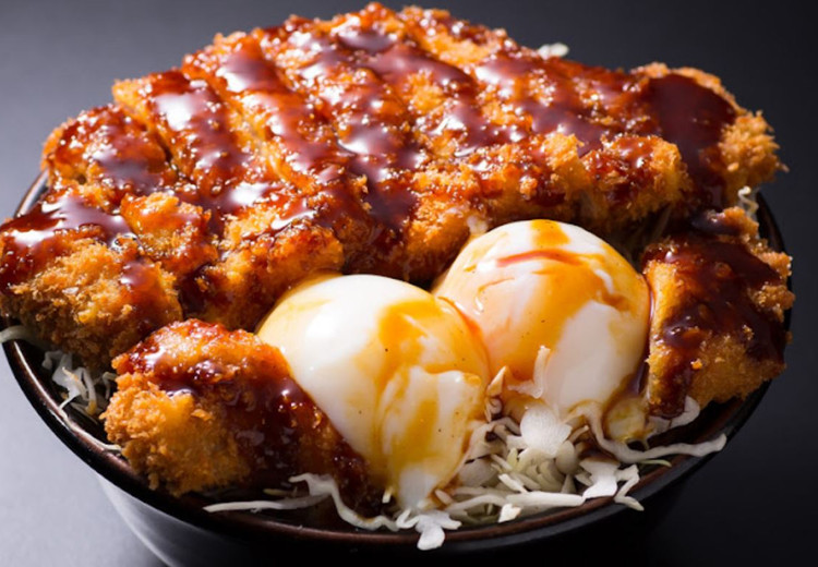 Katsudon Yoshibei Sannomiya Honten (Sannomiya, Kobe) - Restaurant