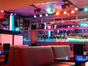 Migliori 10 Discoteche a Atene