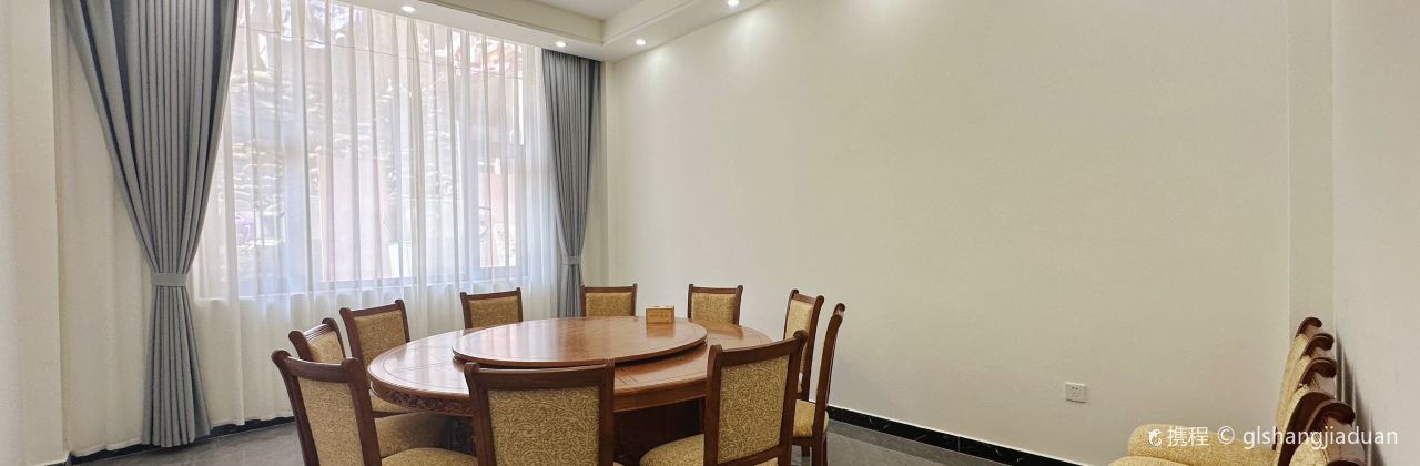 卧龙泊心·原舍民宿·泊心饭店