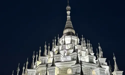 Scenic Spots of Menghuan Silver Pagoda