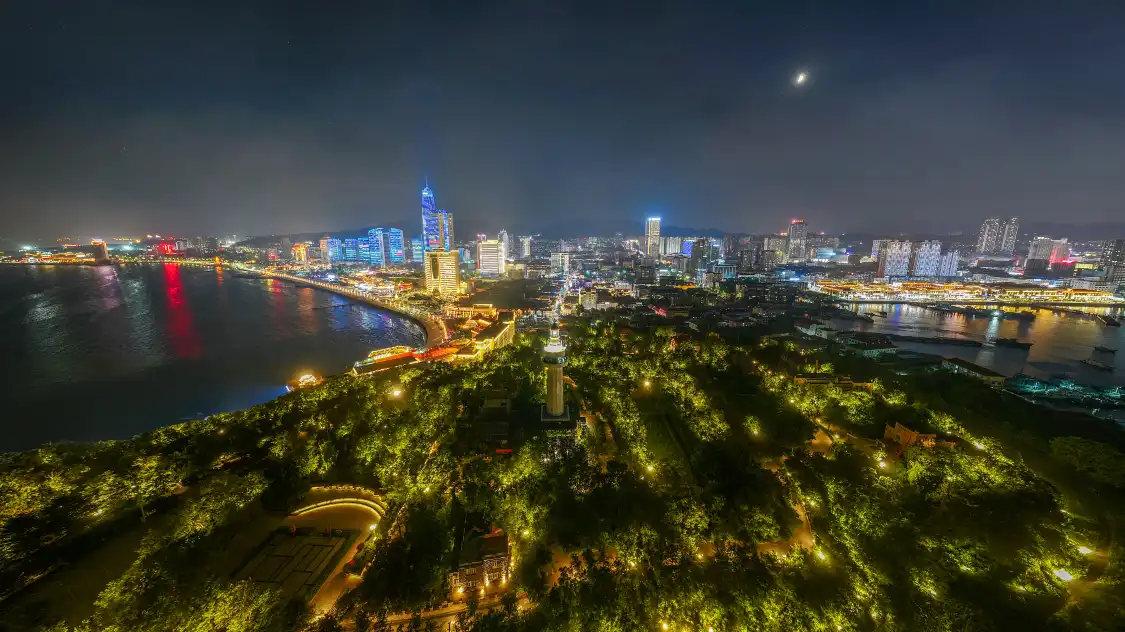 Hotels near Yantai Mountain Scenic Spot