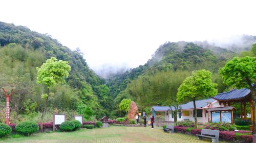 溪源大峽谷