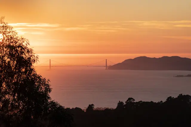 การชมพระอาทิตย์ตกที่ซานฟรานซิสโก