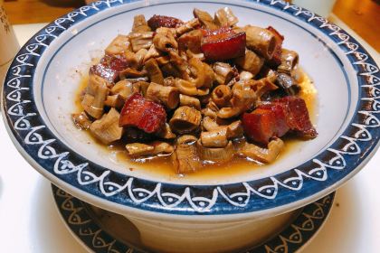 GRANDMA'S FAMILY FOOD