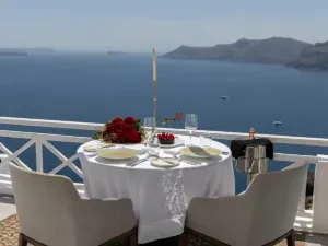 MIA’S – Restaurant