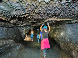 Lava tube