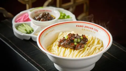 Fangzhuanchang No. 69 Fried Sauce Noodles (Fangzhuanchang Hutong Branch) in Beijing