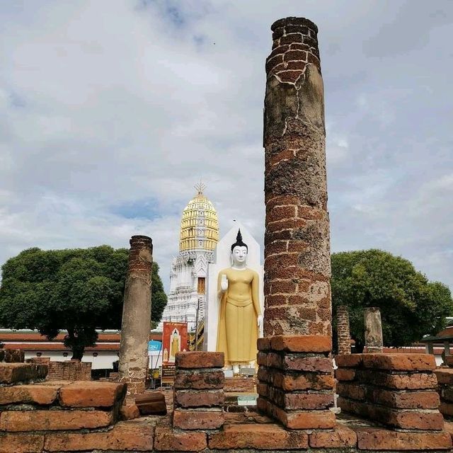 วัดพระศรีมหาธาตุวรมหาวิหาร หรือ วัดใหญ่