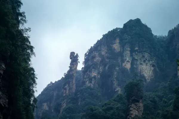 James Joyce Coffetel (Zhangjiajie Tianmenshan Cableway)