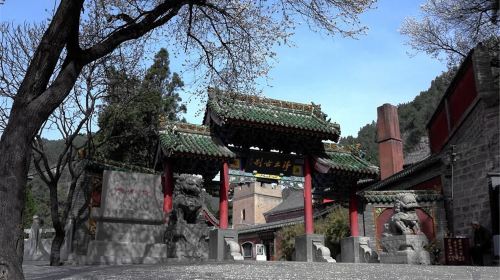 Xuanzhong Temple