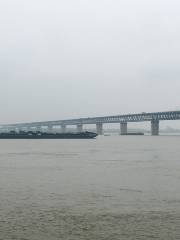 Wuhu Changjiang Bridge