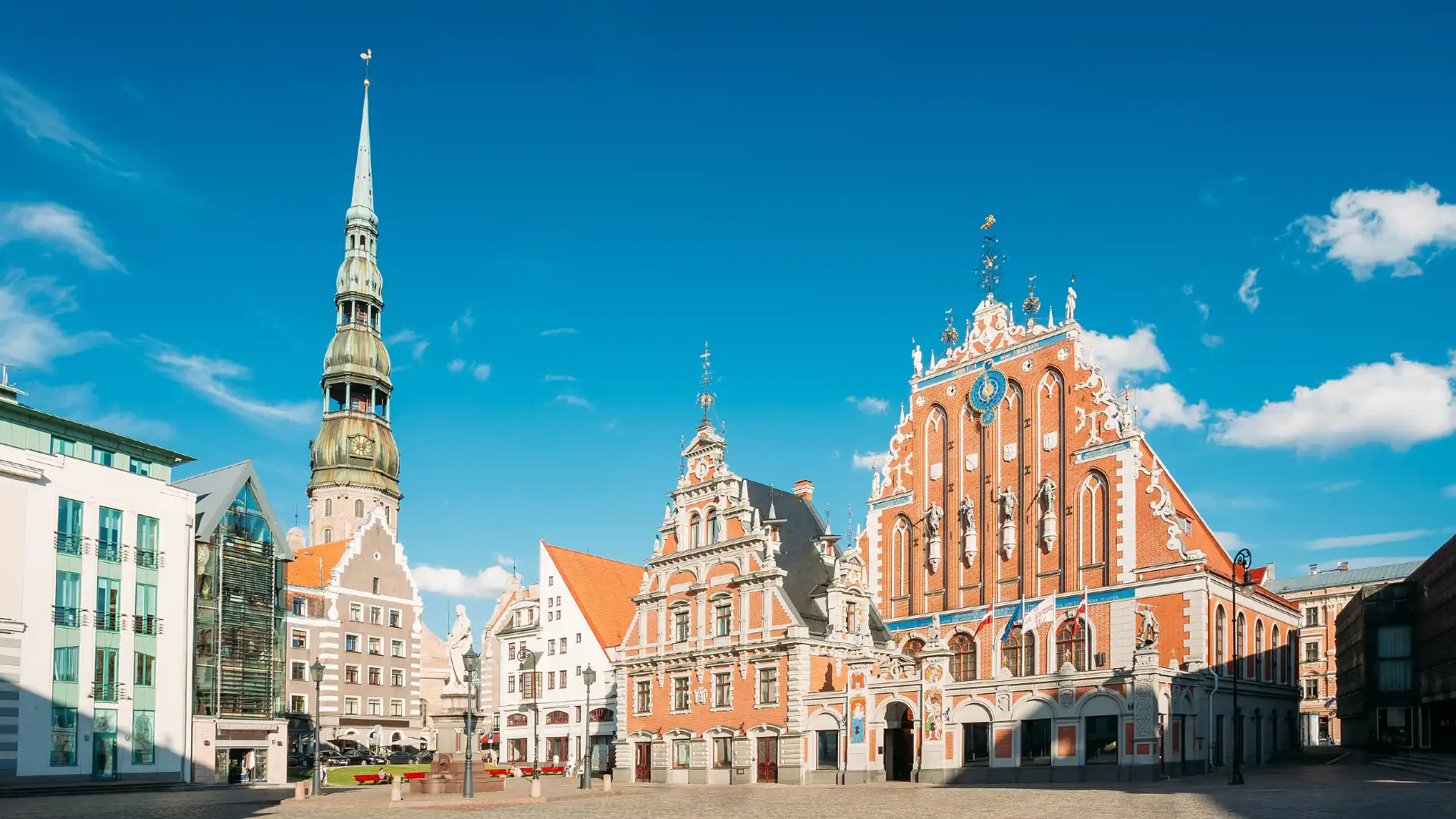 Hotels near St. Peter's Church