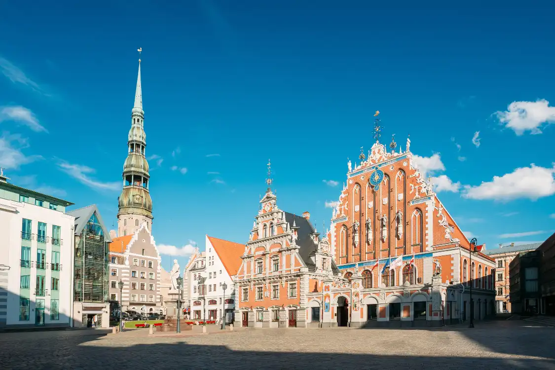 Hotels near St. Peter's Church