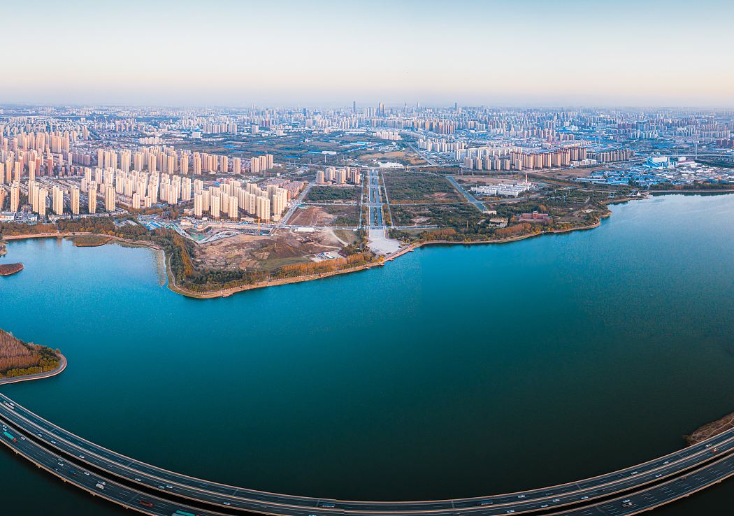Tawan Night Market/Dingxiang Lake
