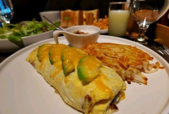 M One Cafe Daan User Photo