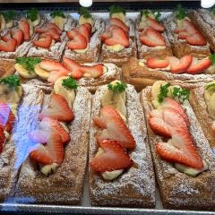 Cream Pan User Photo