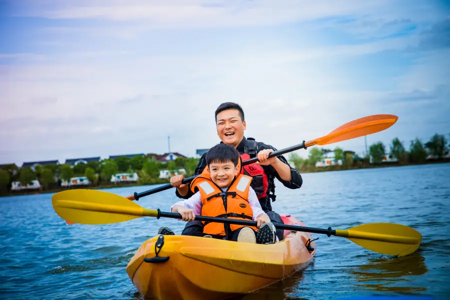 Leying Dianshan Lake International Campsite