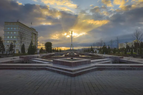 Hotel dekat Dushanbe Mall (Ashan Hypermarket)