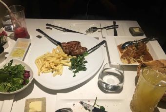 Khema Pasteur User Photo