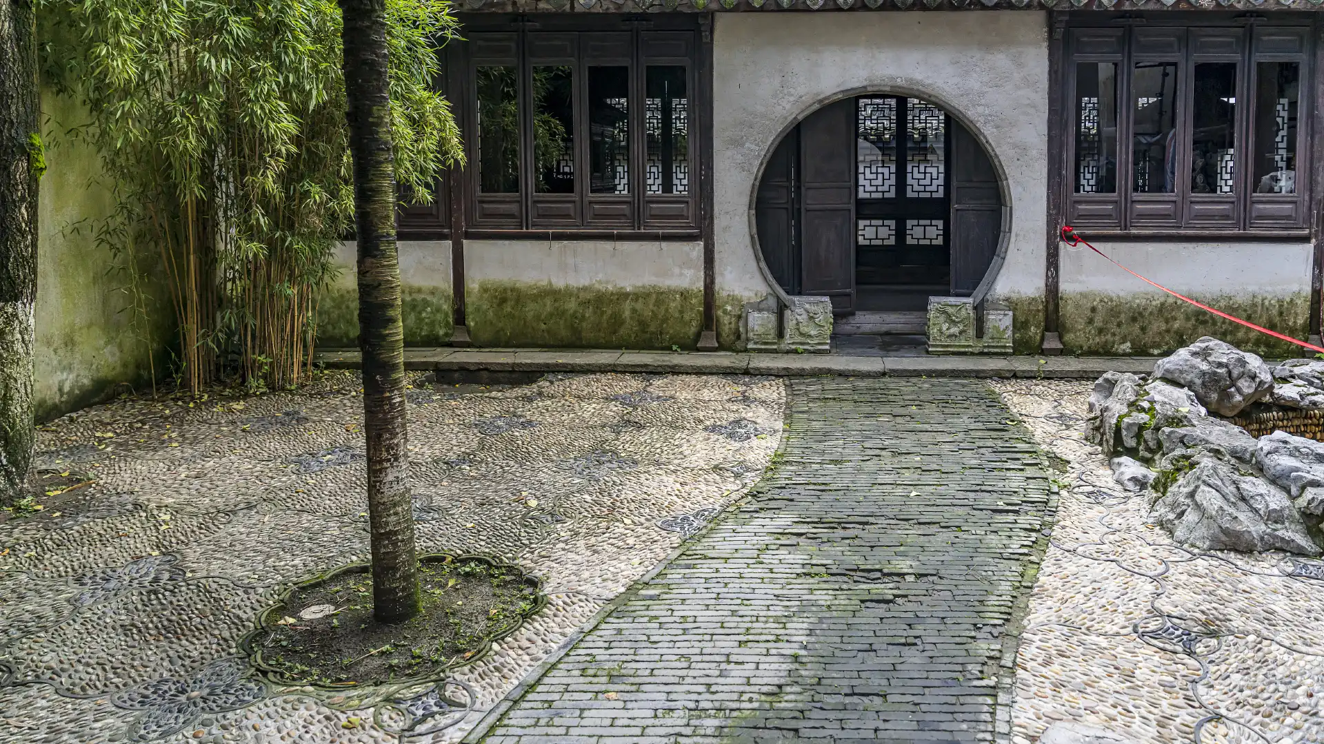 Hotels near House of Hanlin Xia Tongshan
